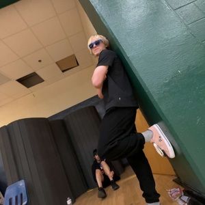 Meet your Posher, Lee